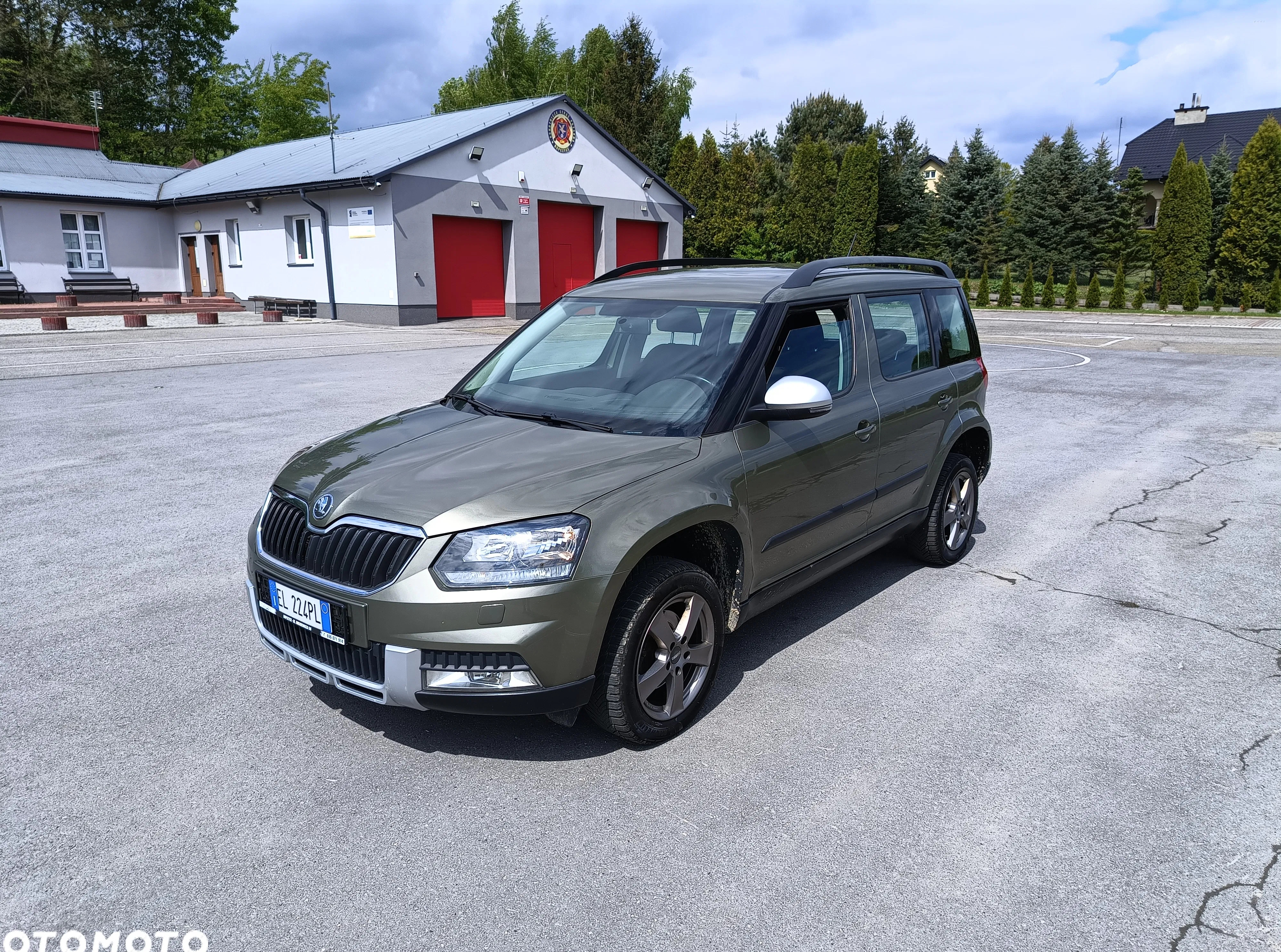 skoda brzesko Skoda Yeti cena 42900 przebieg: 153000, rok produkcji 2014 z Brzesko